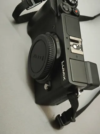 Cámara Panasonic Lumix GX9 + Objetivos