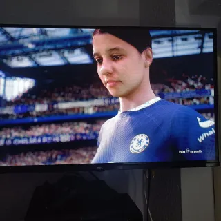 PS4 (PlayStation 4) Negra + 2 Juegos