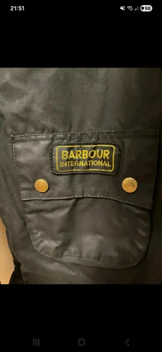 Chaqueta Barbour International Negra
