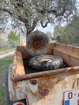 Remolque militar Jeep Willys