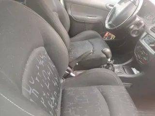 Peugeot 206 2002