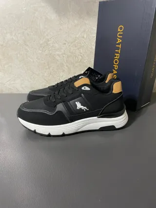 Sneakers uomo Quattropassi nere taglia 40 nuove