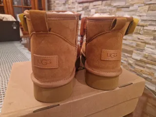 Botas Ugg Marrones Talla 39 Nuevas sin estrenar