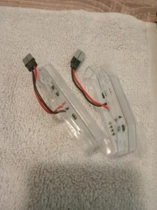 Pareja de Plafones LED de Alta Intensidad (Nuevos)