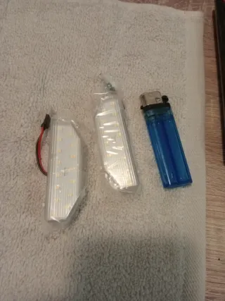 Pareja de Plafones LED de Alta Intensidad (Nuevos)