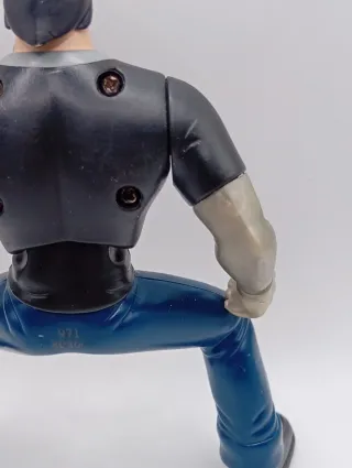 Action Figure Ben 10 Kevin levin