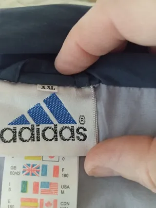 Chaqueta deportiva Adidas