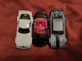 3 Coches Hot Wheels de Juguete