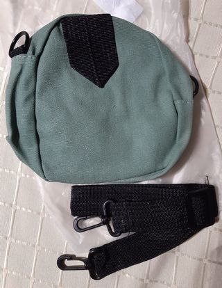 OFERTA Pack 2 Bolsos: para hombre y mujer. En mano