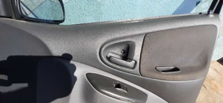 MANETA INTERIOR DELANTERA DERECHA TOYOTA YARIS (N