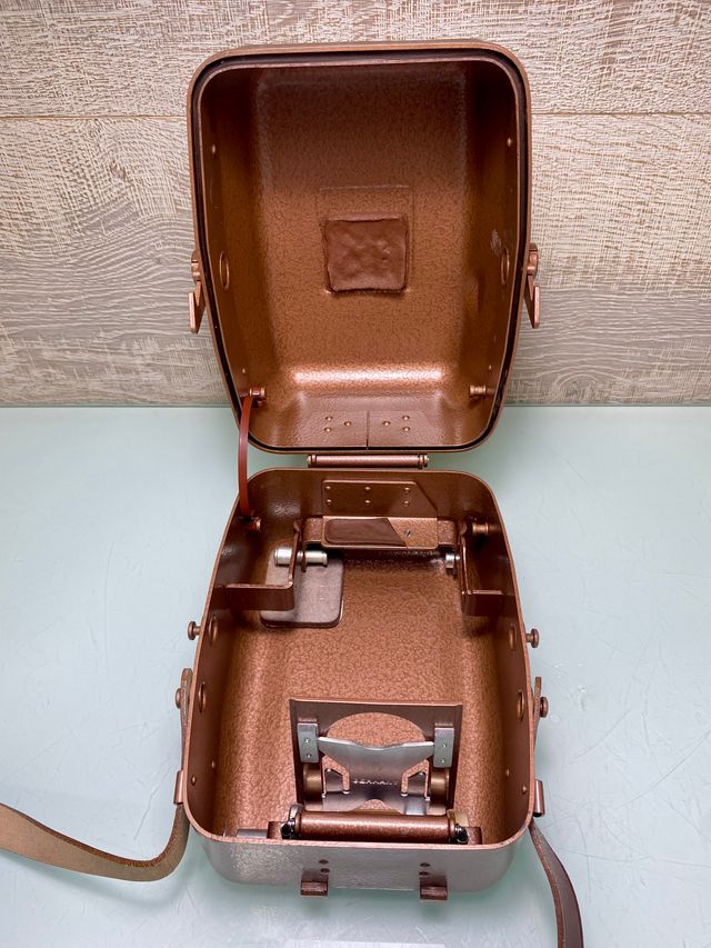 Estuche rigido de metal camara Rolleiflex