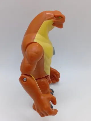 Ben 10 Action Figure