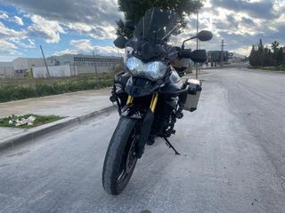 Triumph Tiger 800 ABS