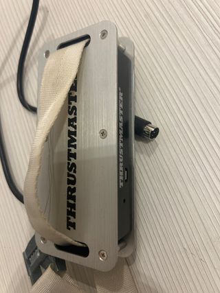 Thrustmaster Sim Hub per PS5