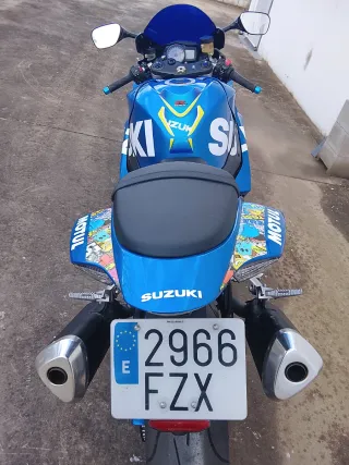 Suzuki GSXR1000 K8