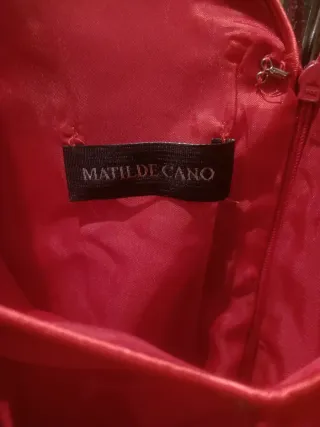 Vestido de flamenca rojo con flores