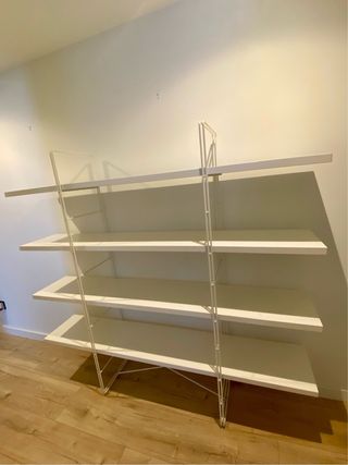 Librería ENETRI diseño estantería