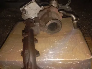 Turbo BMW 118d E87 143cv Completo