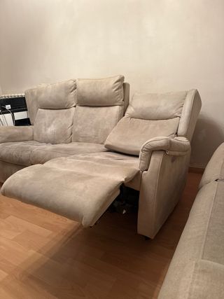2 Sofás Eléctricos Relax Beige