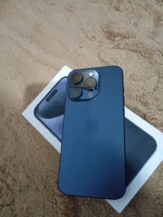 iPhone 15 Pro Azul Marino