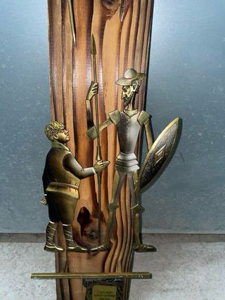 Marco decorativo Quijote madera y metal