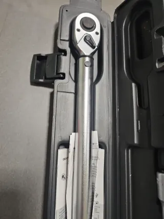 Llave dinamométrica Dexter 1/2 40-200 Nm