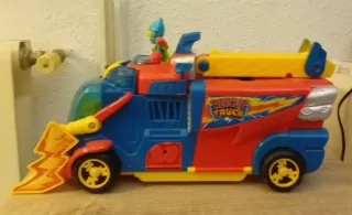 SOLO VENDO EN MADRID.CAMION SUPERTHING.