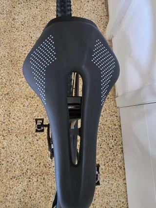 GT Zaskar Pro Full Carbono