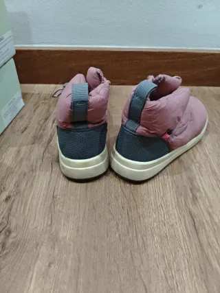 Botas Zara Niña Rosas Talla 26 Calentitas