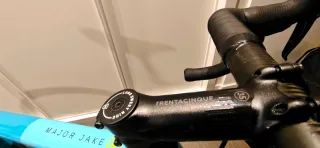 Bicicleta Gravel Kona Mayor Jake Carbono