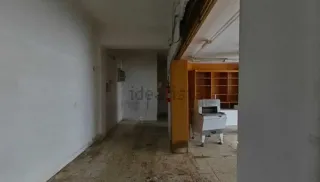 Se alquila local comercial. Zona inmejorable