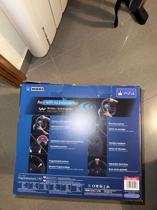 Volante HORI RWA Wireless PS4