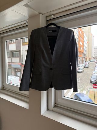 Chaqueta ZARA jaspeada entallada