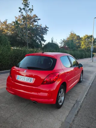 Peugeot 207 2009