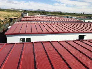 PANEL SÁNDWICH INSTALACIÓN TEJADOS