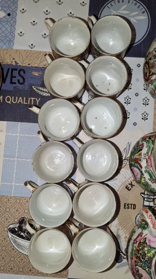 Juego de té antiguo