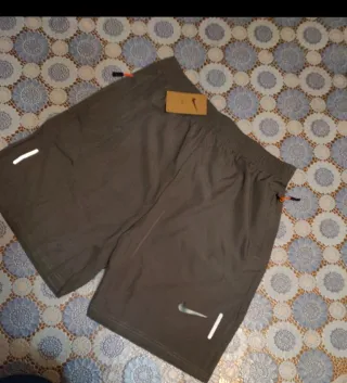 Pantaloncini Nike DRI-FIT running