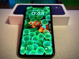 iPhone 11 128GB Negro Caja Original impecable