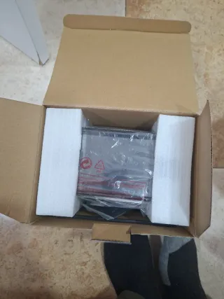 Pantalla Táctil Digital Motorizada DX AV-870 DBT