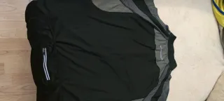 Pantalones y Maillot Endura negros