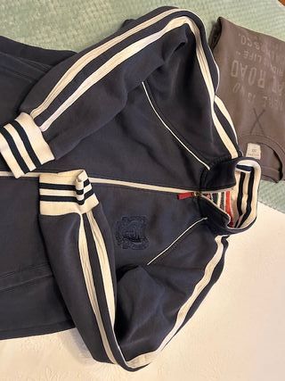 Sudadera Hombre Azul con bandas blancas