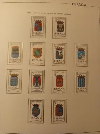 Álbum de sellos España 1965-1975