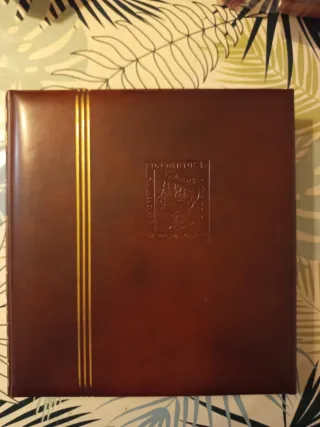 Álbum de sellos España 1965-1975