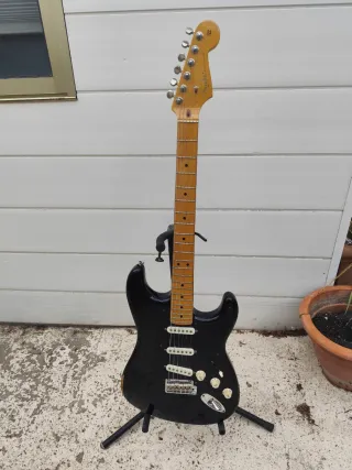 Fender Stratocaster 60 años americana