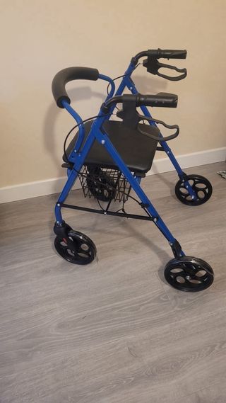 Andador Quirumed Azul sin estrenar