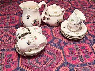 Juego de té San Claudio con jarra y azucarero