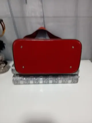 Bolso de hombro piel y lona rojo