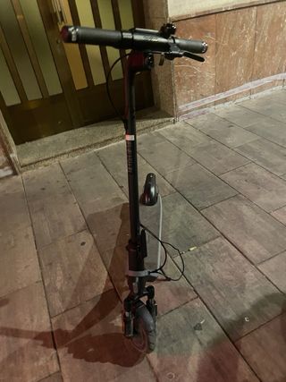 Patinete Eléctrico Casi Nuevo