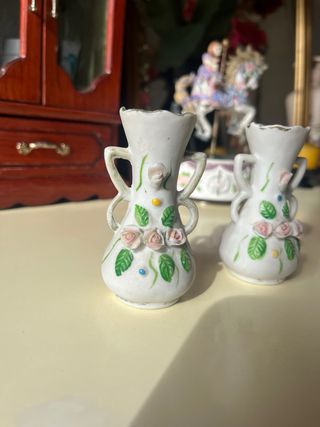 2 jarrones miniatura porcelana rosas Japón 1945