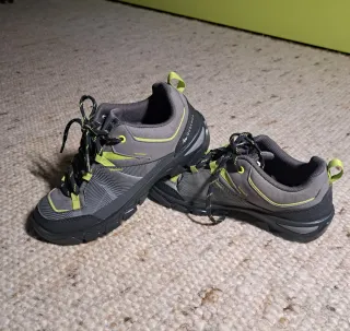 Zapatillas trekking Quechua niño/niña N° 37